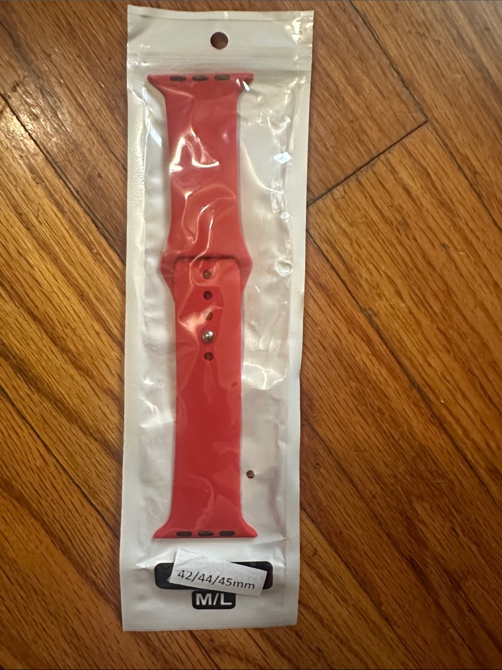 New Red Silicone Smartwatch Band for 42/44/45mm - M/L